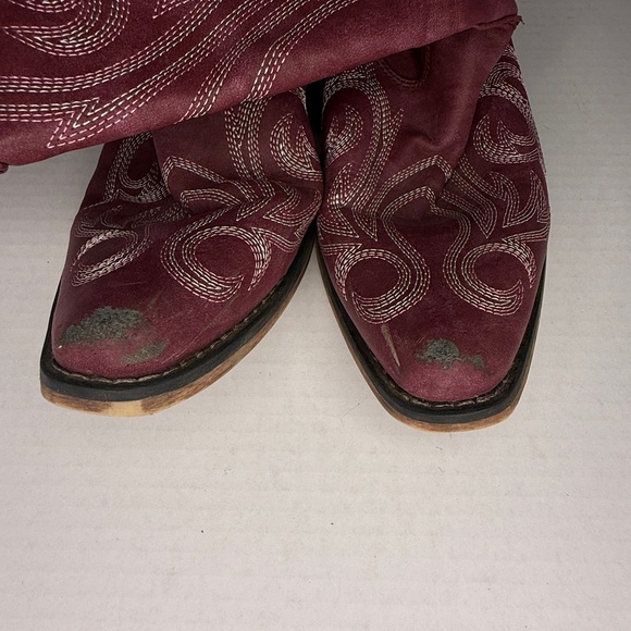 Roper Raspberry Riley Vintage Cowboy Boots with Embroidered Design - Picture 6 of 6